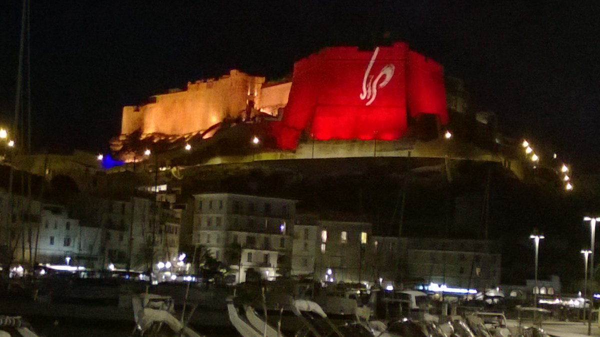 Bonifacio Citadel at night