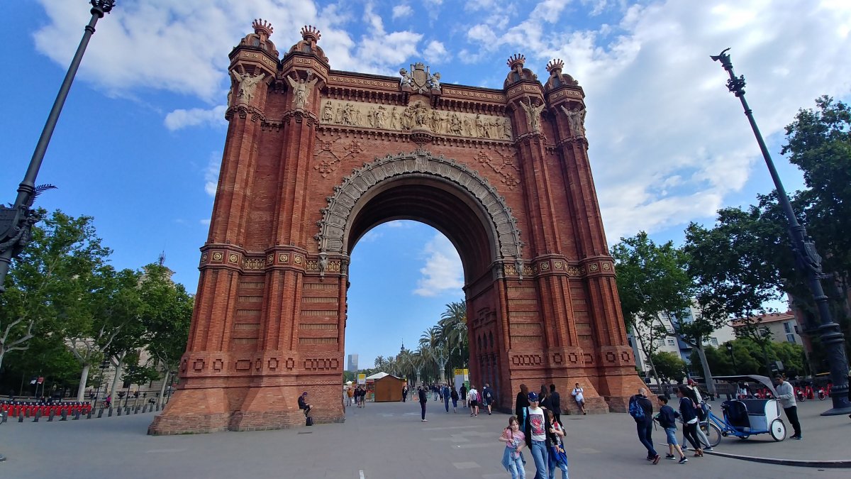 Triumphal Arch in Barcelona